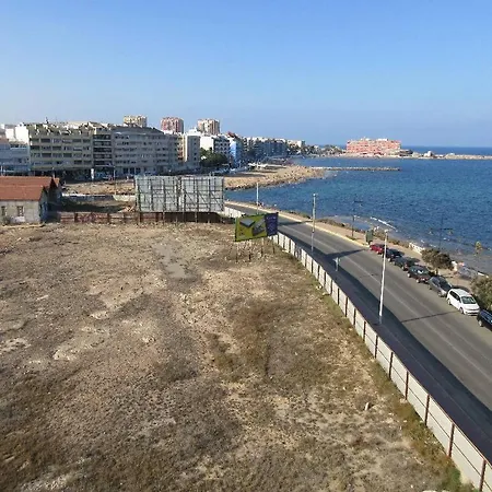 With Swimming Pool Front Of The Sea Apartamento Torrevieja